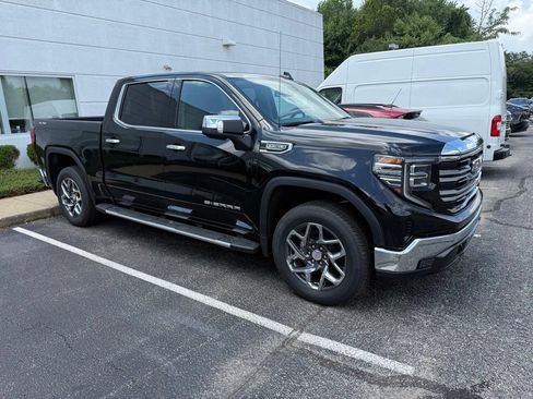 Used 2026 GMC Sierra 1500 SLT w/ SLT Premium Package AWD/4WD image 2