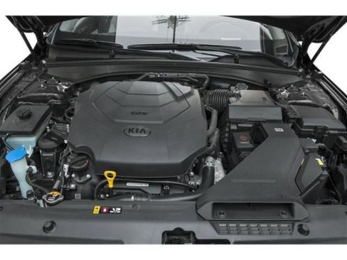 Used 2018 Kia Cadenza Limited w/ Paint Protection Package image 13