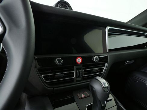 New 2026 Porsche Macan Turbo AWD/4WD image 13