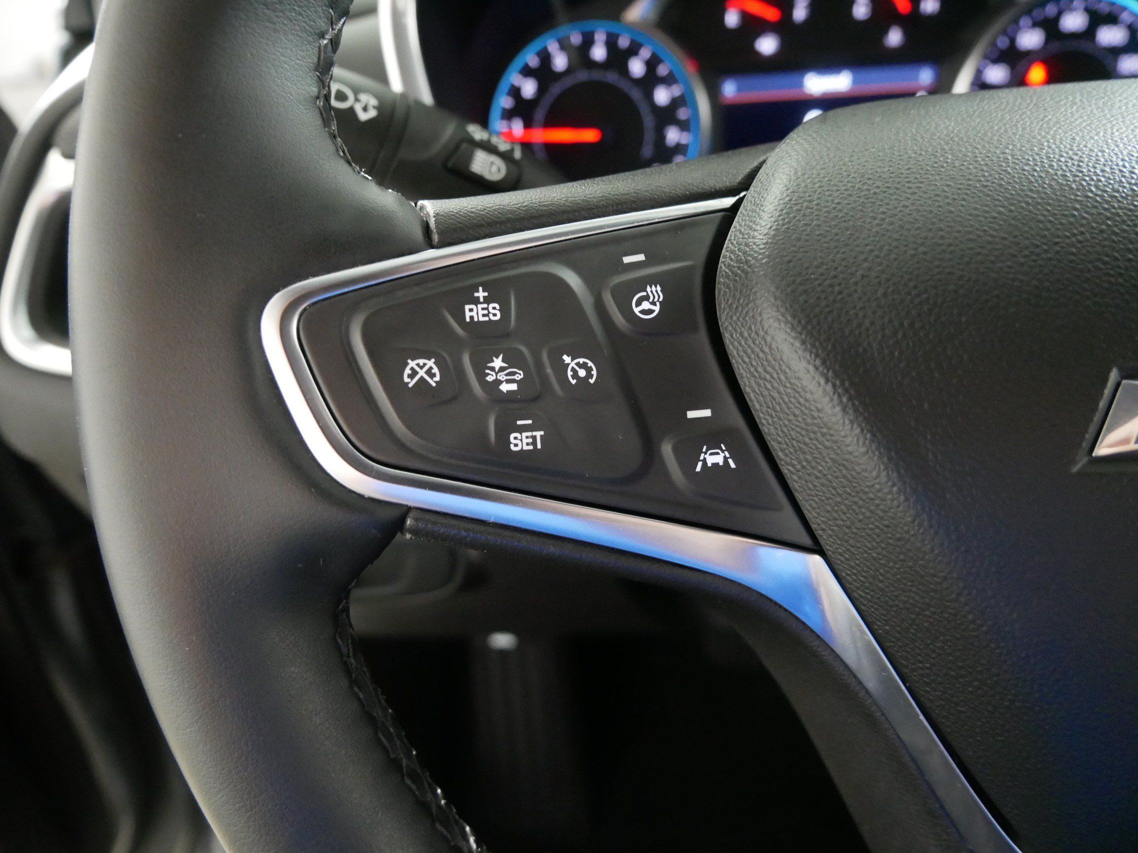 Used 2024 Chevrolet Equinox LT FWD image 27