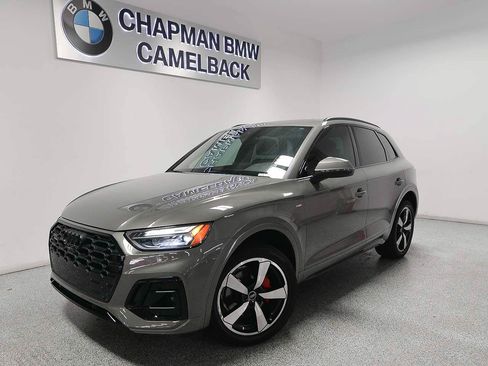 Used 2024 Audi Q5 2.0T Premium Plus w/ Premium Plus Package AWD/4WD image 1