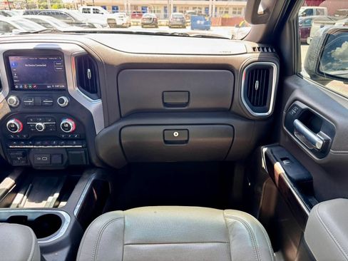 Used 2019 GMC Sierra 1500 SLT AWD/4WD image 24
