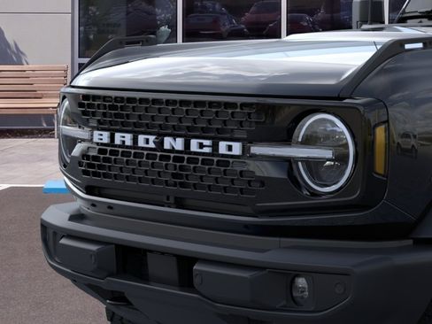 New 2026 Ford Bronco Outer Banks AWD/4WD image 19