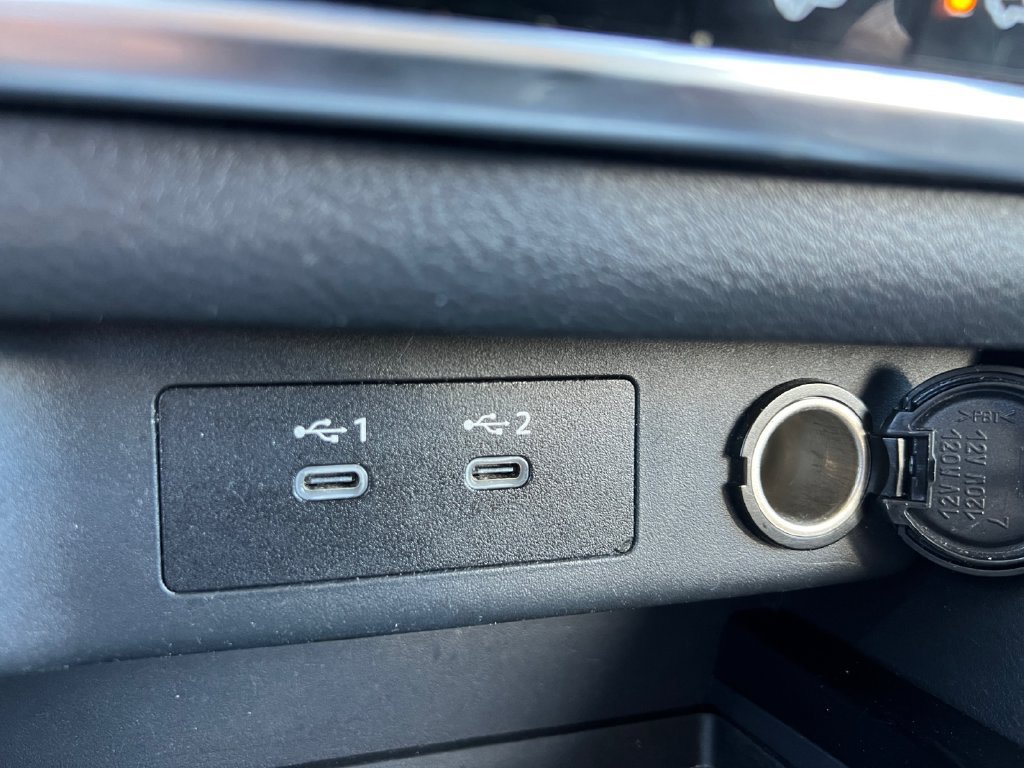 Used 2024 Nissan Rogue SV FWD image 35