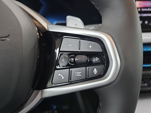 New 2026 BMW 330i Sedan w/ M Sport Package image 20