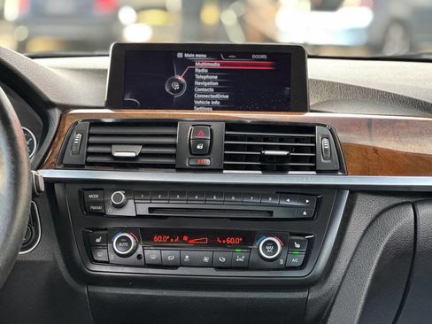 Used 2015 BMW 328i xDrive Sedan w/ Premium Package image 10