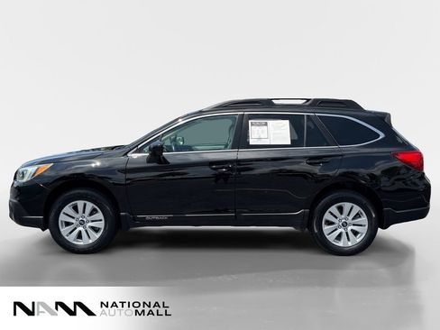 Used 2016 Subaru Outback 2.5i Premium w/ Popular Package #2 AWD/4WD image 2