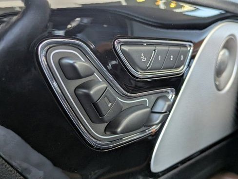 Used 2022 Lincoln Aviator Reserve w/ Equipment Group 201A image 23