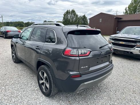 Used 2019 Jeep Cherokee Limited AWD/4WD image 7