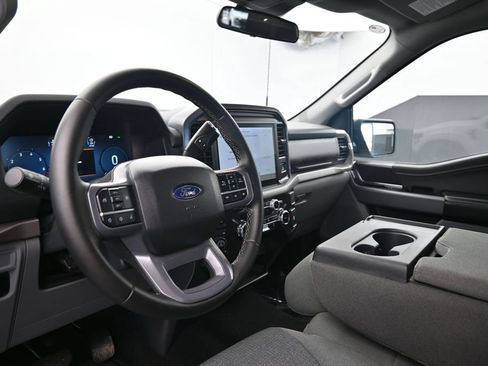 Used 2025 Ford F150 XLT w/ Equipment Group 301A Standard AWD/4WD image 22