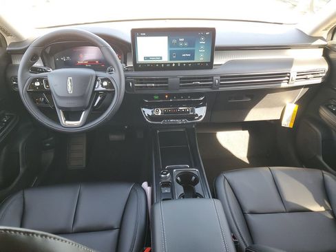 New 2026 Lincoln Corsair Premiere AWD/4WD image 15