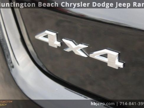 Used 2019 Jeep Compass Sport image 7