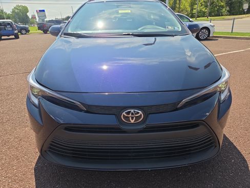 Certified 2026 Toyota Corolla LE w/ LE Premium Package FWD image 8