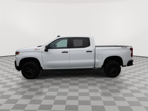 Used 2021 Chevrolet Silverado 1500 Custom Trail Boss AWD/4WD image 9