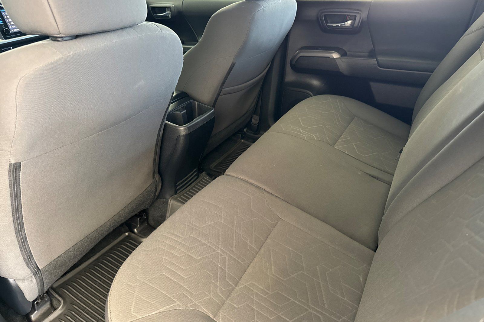 Used 2019 Toyota Tacoma TRD Sport RWD image 11