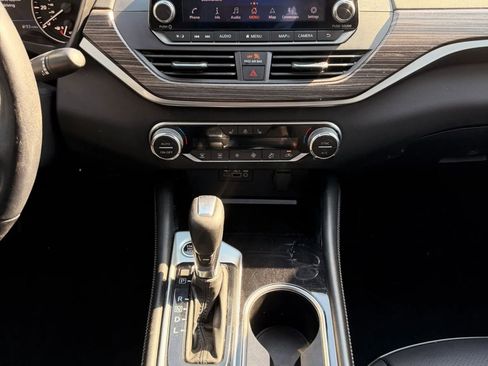 Used 2020 Nissan Altima 2.5 SL FWD image 23