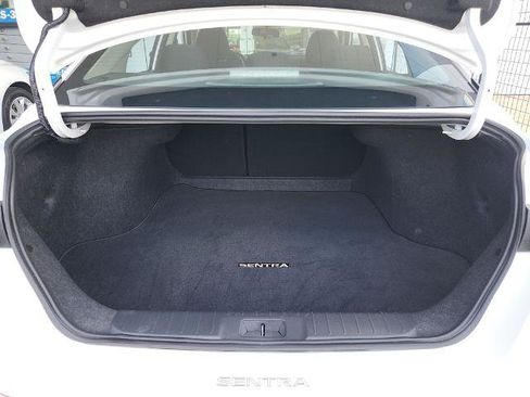 Certified 2025 Nissan Sentra S FWD image 14