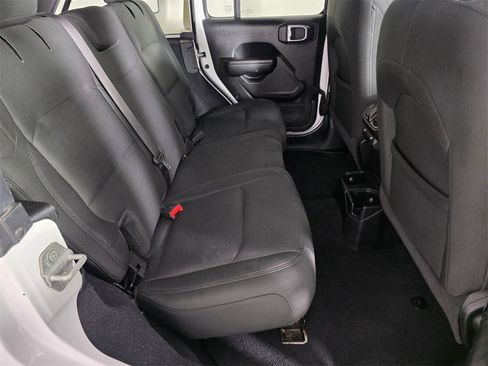 Certified 2020 Jeep Wrangler Unlimited Sport image 29