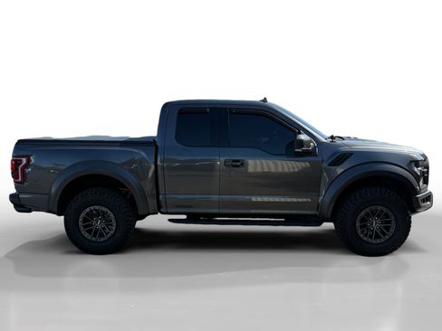 Used 2019 Ford F150 Raptor w/ Equipment Group 802A Luxury AWD/4WD image 6