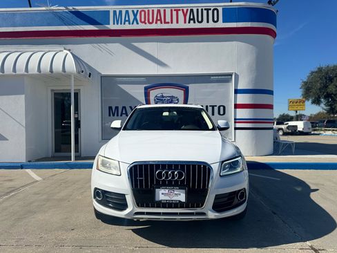 Used 2017 Audi Q5 2.0T Premium image 10