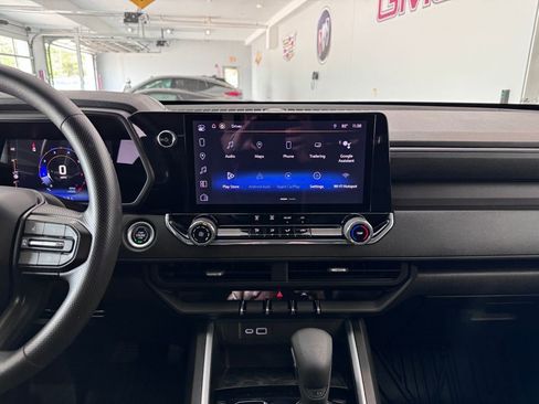 Certified 2023 Chevrolet Colorado Trail Boss w/ Safety Package AWD/4WD image 20