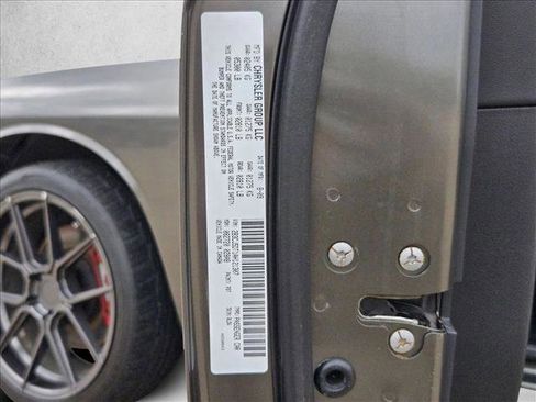 Used 2010 Dodge Challenger R/T RWD image 23