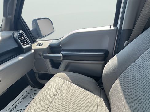Used 2016 Ford F150 XLT w/ Equipment Group 301A Mid AWD/4WD image 17