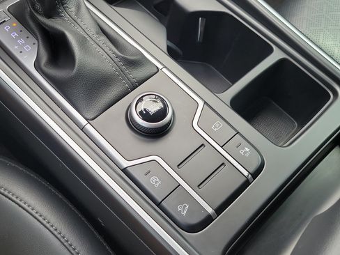 Certified 2023 Kia Sorento S w/ Panoramic Sunroof Package FWD image 38