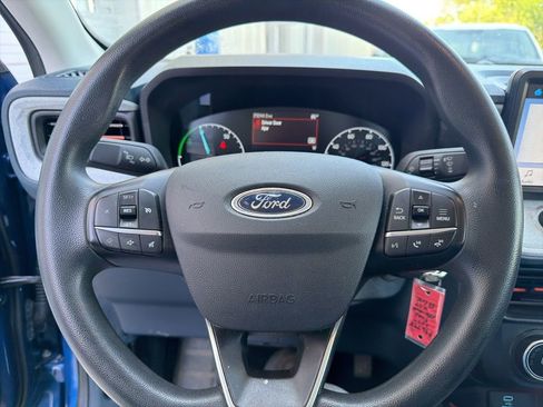 Used 2024 Ford Maverick XLT image 13