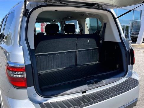 Certified 2024 Nissan Armada SV w/ Cargo Package AWD/4WD image 33