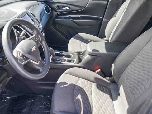 Used 2021 Chevrolet Equinox LT image 16