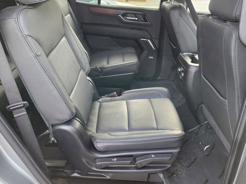 Used 2025 GMC Yukon Denali image 21