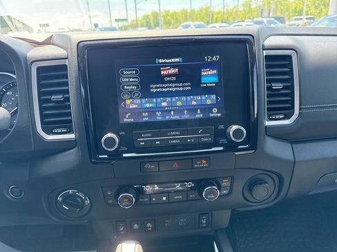 Used 2024 Nissan Frontier SV w/ SV Convenience Package AWD/4WD image 24
