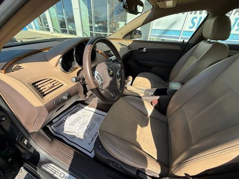 Used 2009 Chevrolet Malibu LT w/ HFV6 Engine Package image 13