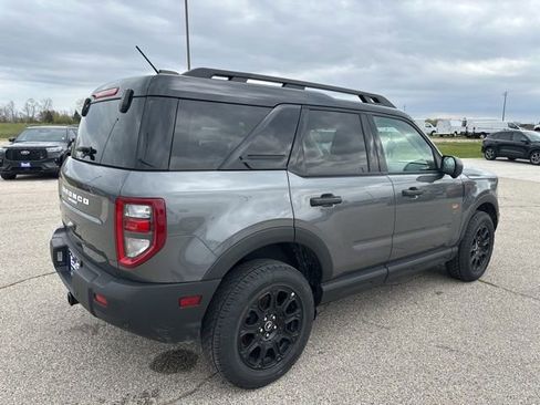 Used 2025 Ford Bronco Sport Badlands AWD/4WD image 3