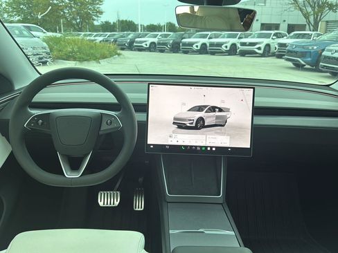 Used 2026 Tesla Model Y Performance AWD/4WD image 14