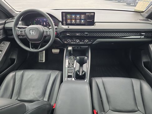 Used 2024 Honda Accord Sport image 9