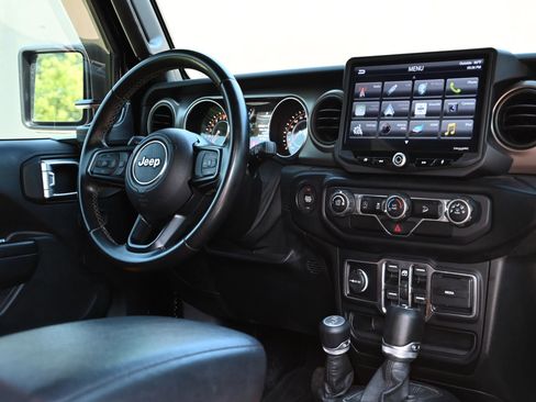 Used 2020 Jeep Wrangler Unlimited Sport AWD/4WD image 22