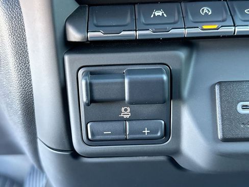 Certified 2025 Chevrolet Silverado 1500 Custom Trail Boss w/ Turbomax Blackout Package image 36