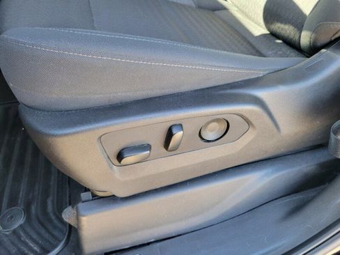 Used 2024 GMC Sierra 1500 Elevation image 26