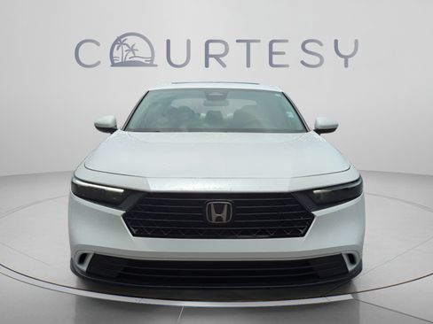 Certified 2024 Honda Accord EX image 9