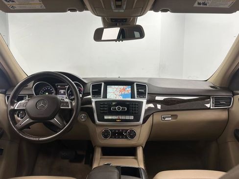 Used 2015 Mercedes-Benz ML 350 4MATIC image 39