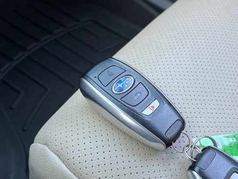 Used 2021 Subaru Outback Limited AWD/4WD image 28