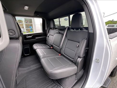 Used 2025 GMC Sierra 3500 SLT w/ SLT Premium Package AWD/4WD image 25