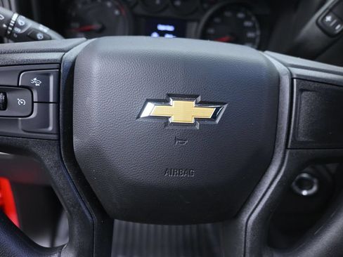Used 2025 Chevrolet Silverado 1500 W/T w/ WT Safety Package AWD/4WD image 17