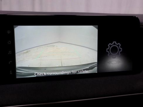 Certified 2025 Nissan Kicks SV image 2