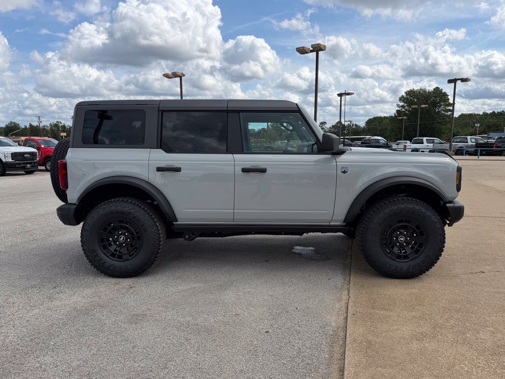 New 2026 Ford Bronco Big Bend w/ Black Diamond Package AWD/4WD image 7