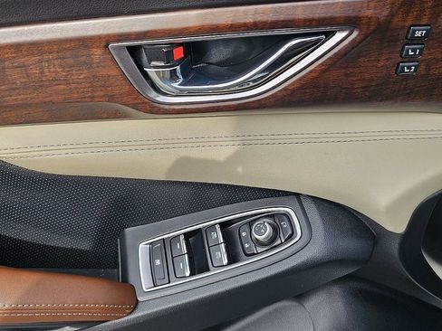 Used 2022 Subaru Ascent Touring image 31