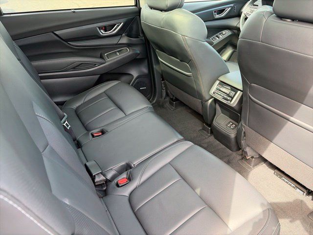 Used 2023 Subaru Ascent Limited w/ Technology Package AWD/4WD image 6