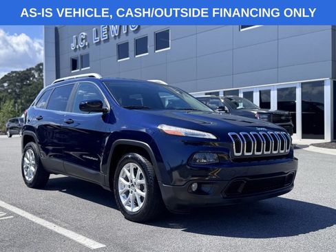 Used 2014 Jeep Cherokee Latitude FWD image 2